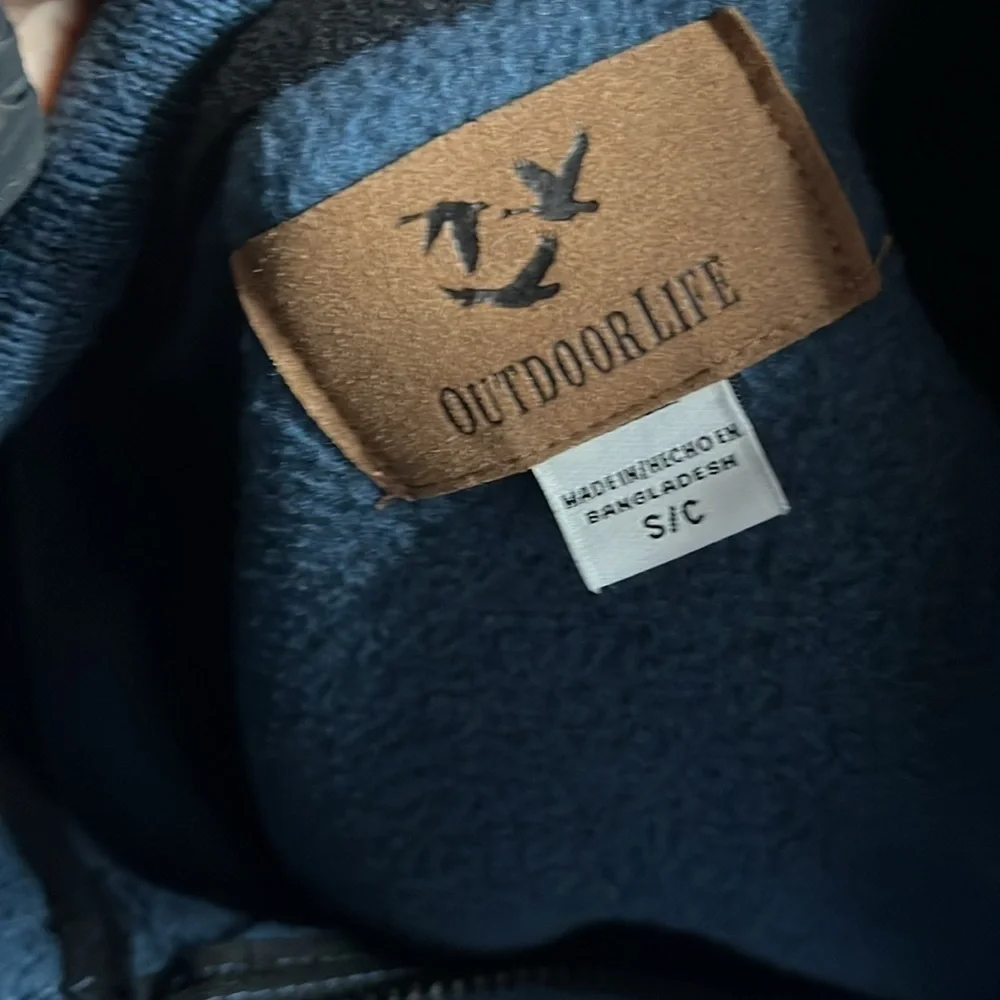“Outdoor Life Fleece Jacket size small”